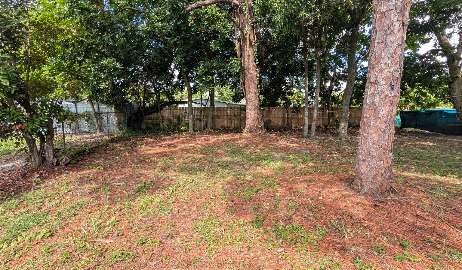 3 bed, 1.0 bath, 1278 sqft, $2,700 — Photo 1