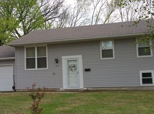 8501 E 93rd Pl, Kansas City, MO 64138