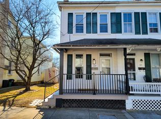 137 N Cedar St, Lititz, PA 17543