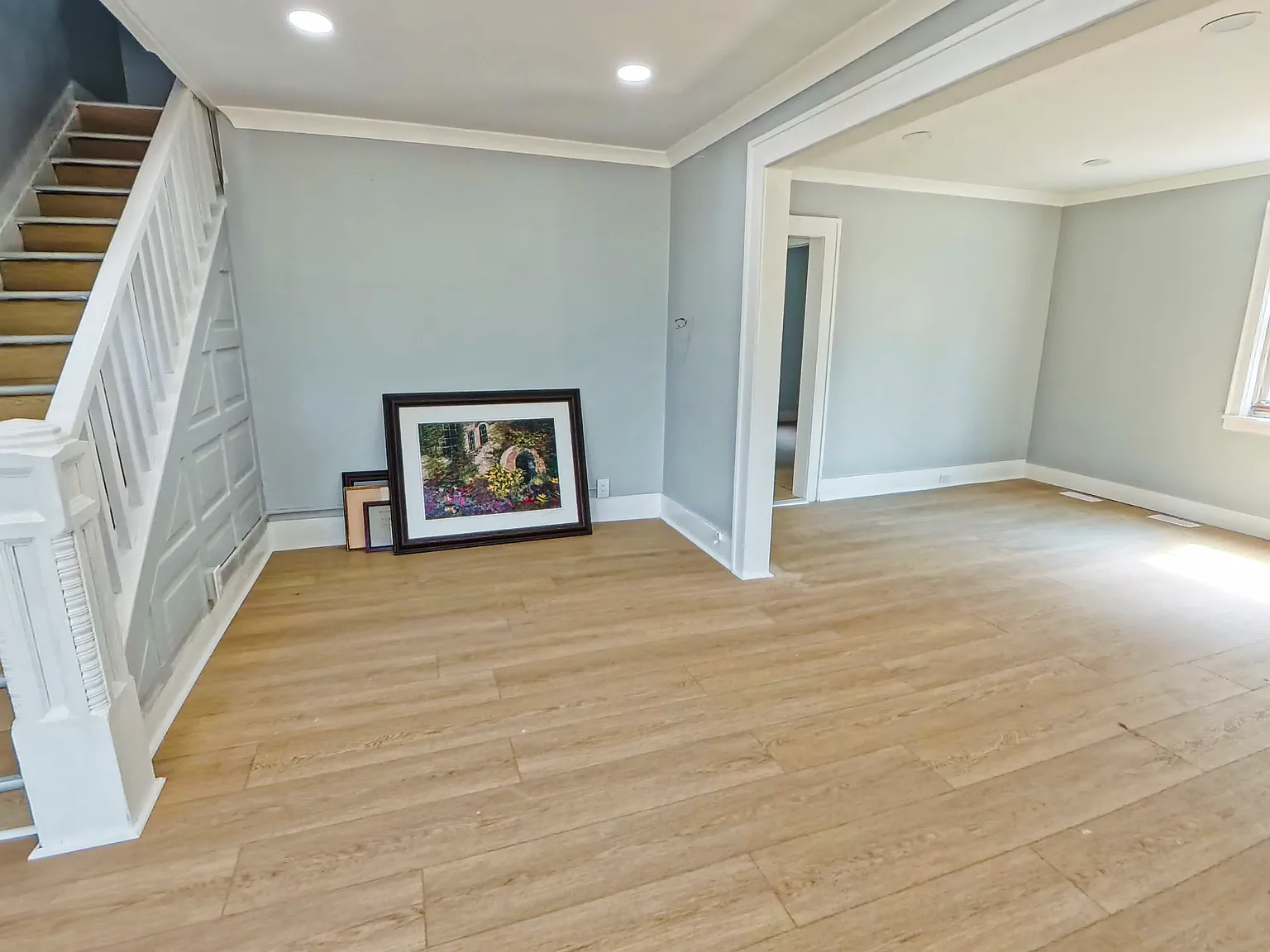 4 bed, 1.5 bath, 1350 sqft, $1,300 — Photo 3