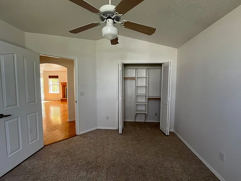 11917 W Lewisburg Ct — Photo 19