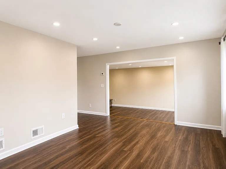 7 Mindy Ln — Photo 5
