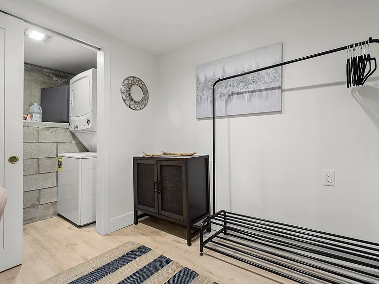 2125 W California St — Photo 21