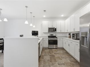 5112 Cora Anne Ln, Virginia Beach, VA 23455