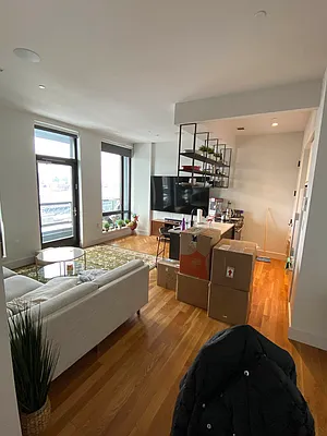 Rented by Nooklyn NYC LLC | media 46