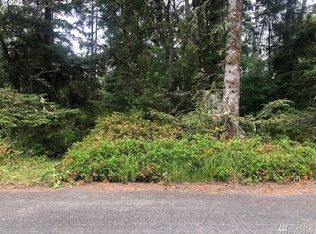 29401 R Ln, Ocean Park, WA 98640