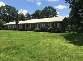 206 Druid Hills Dr, Dickson, TN 37055