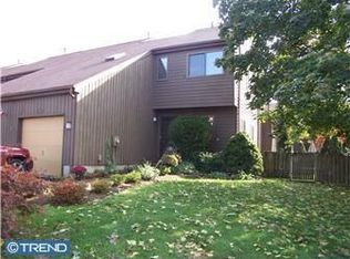 2 Jacob Ct, Ewing, NJ 08628