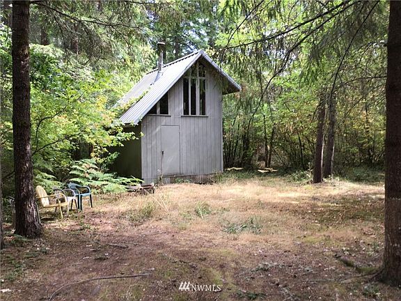 2nd image of 20609 165th Ln SE