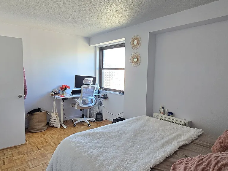 401 2nd Ave #6G — Photo 5