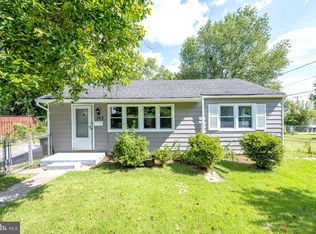 303 Edmonston Dr, Rockville, MD 20851