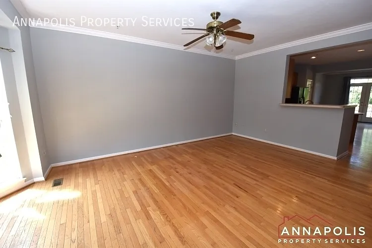 916 Glaze Ct — Photo 7