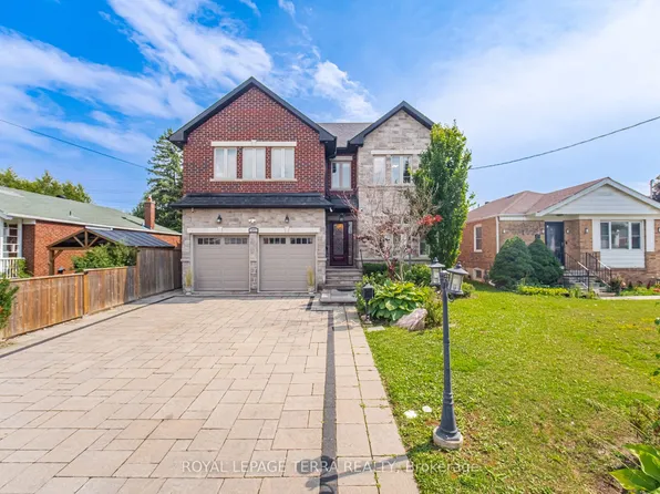 27 Minford Ave, Toronto, ON M1R 2B2
