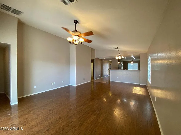 1847 W Desert Seasons Dr — Photo 9