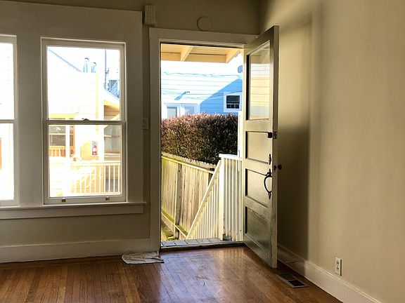 4th image of 335C 27th Ave #C