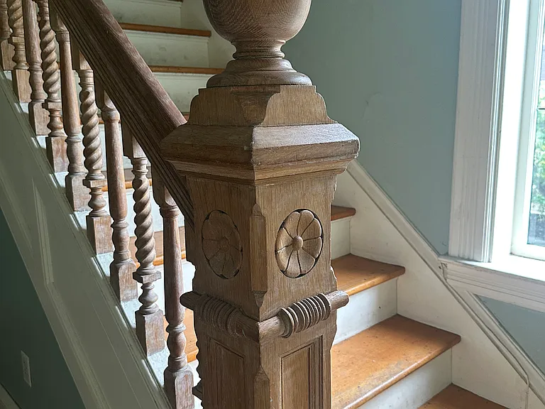 Elm St — Photo 16