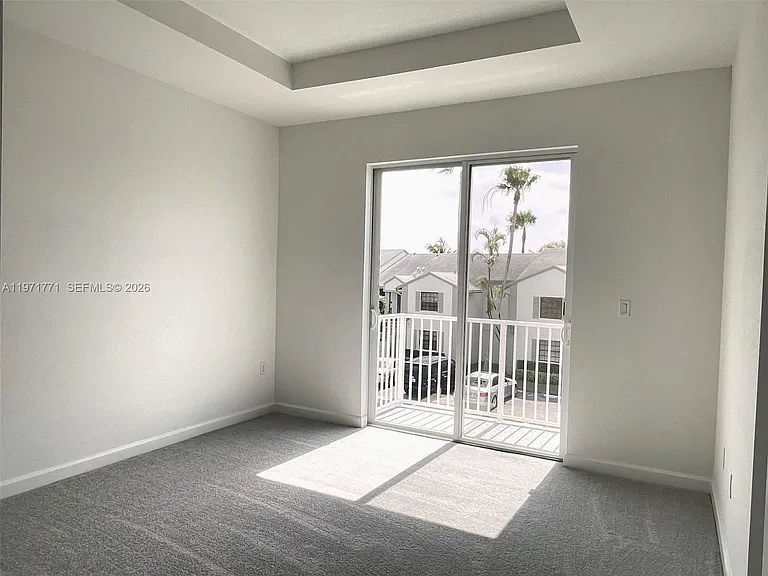 1427 SE 7th Ter #1427 — Photo 12