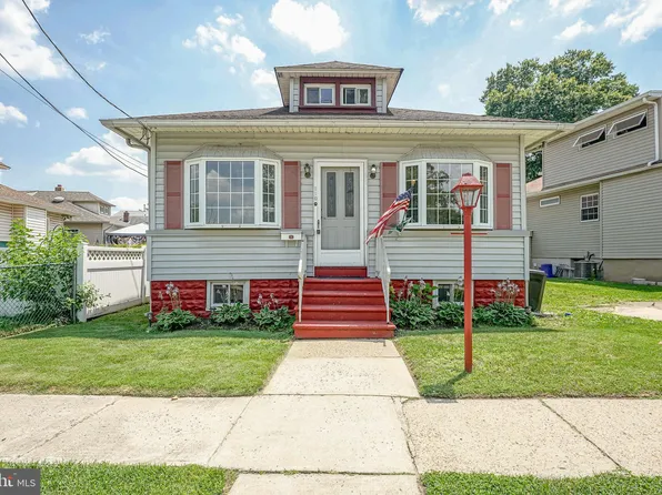 110 Sparks Ave, Gloucester City, NJ 08030