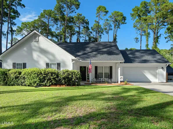 12 Thomas Sumter St, Beaufort, SC 29907