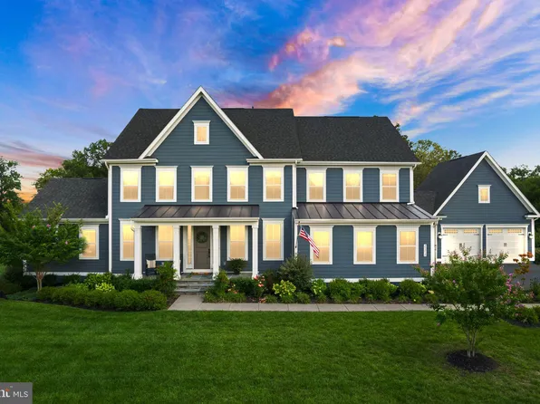 25212 Lotus Pond Pl, Aldie, VA 20105