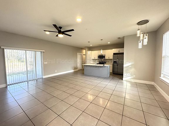 5th image of 9 Orchid Ln