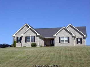 1641 Gough Rd, Winchester, VA 22602