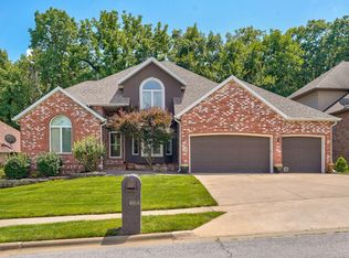 4868 E Utica St, Springfield, MO 65809