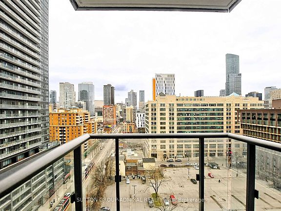 3rd image of 251 Jarvis St #1427