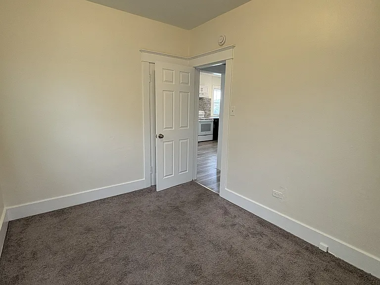 3509 N Josephine St — Photo 9