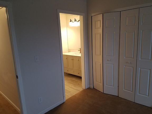 4th image of 52 Westhaven Dr