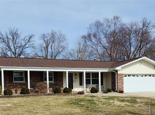 54 Lea Dr, Fairview Heights, IL 62208