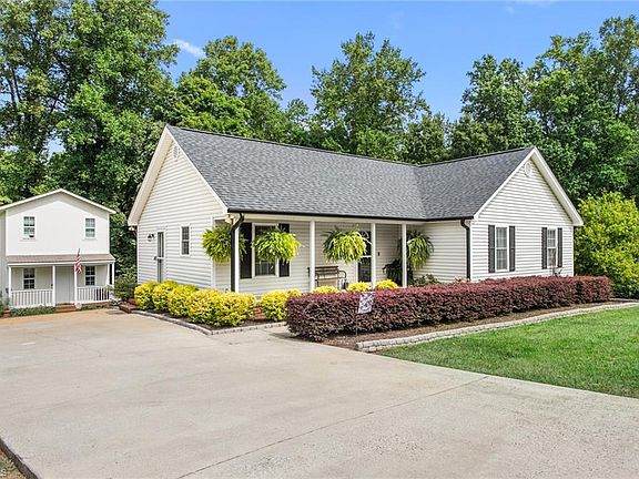 4th image of 1366 Long Dairy Ct