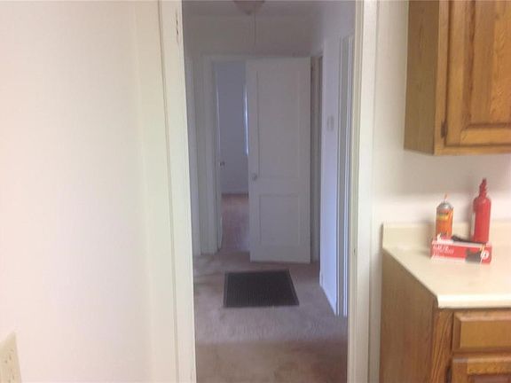3rd image of 5093 Lorraine Pl