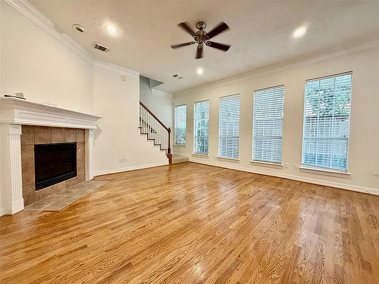 2806 Briarhurst Park — Photo 4