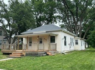 317 S Central St, Carson, IA 51525