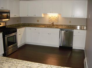 3289 Acushnet Ave APT 1, New Bedford, MA 02745