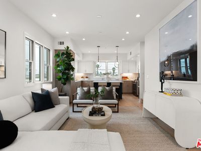 1248 1/2 S Bronson Ave, Los Angeles, CA, 90019