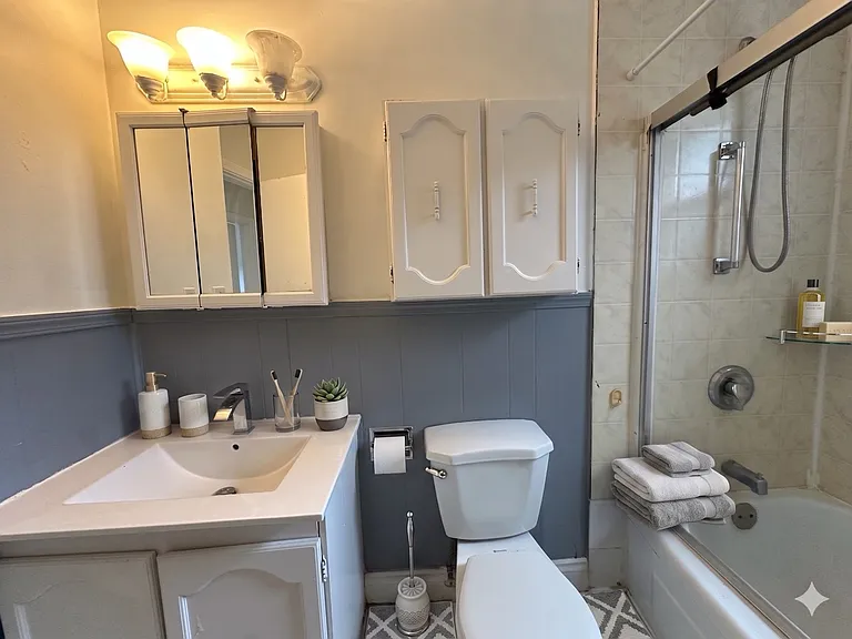 380 Phillip Murray Ave #2 — Photo 6