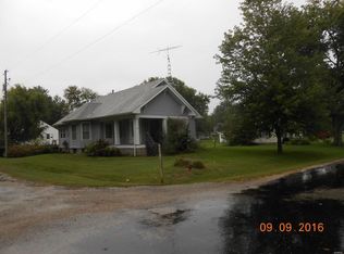 202 S Walnut St, Ohlman, IL 62076