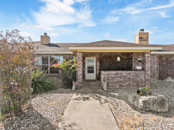 510 Lago Vista Dr, Del Rio, TX 78840