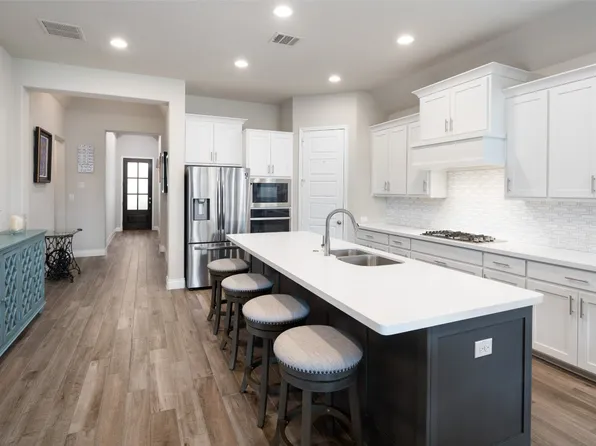 8709 Navidad Falls Dr, McKinney, TX 75071