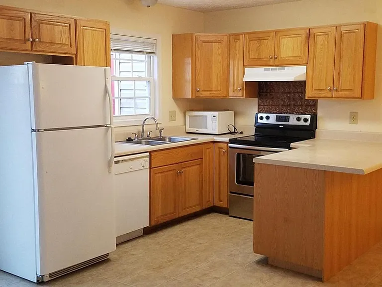 78 Pinnacle Ln — Photo 4