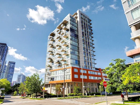 30 Canterbury Pl #606, Toronto, ON M2N 0B9