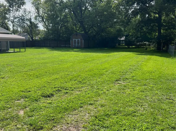 3342 Leta Ave, Burton, MI 48529