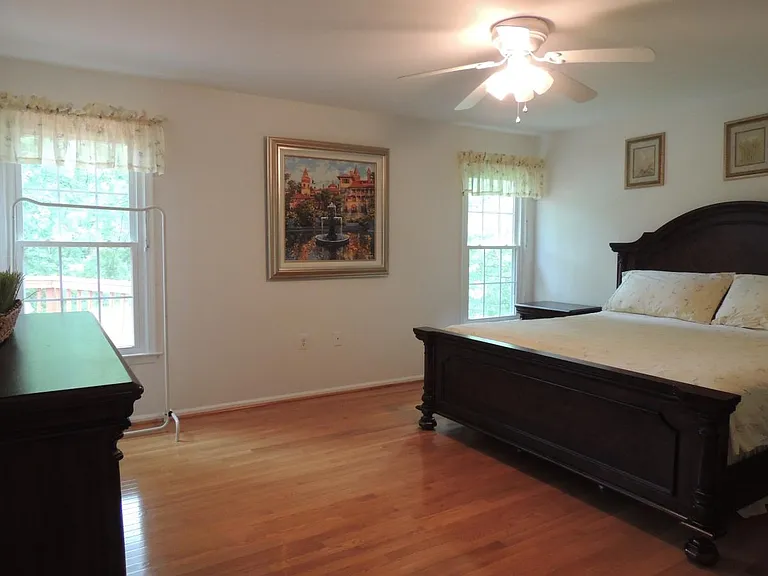 13813 Mustang Hill Ln — Photo 15