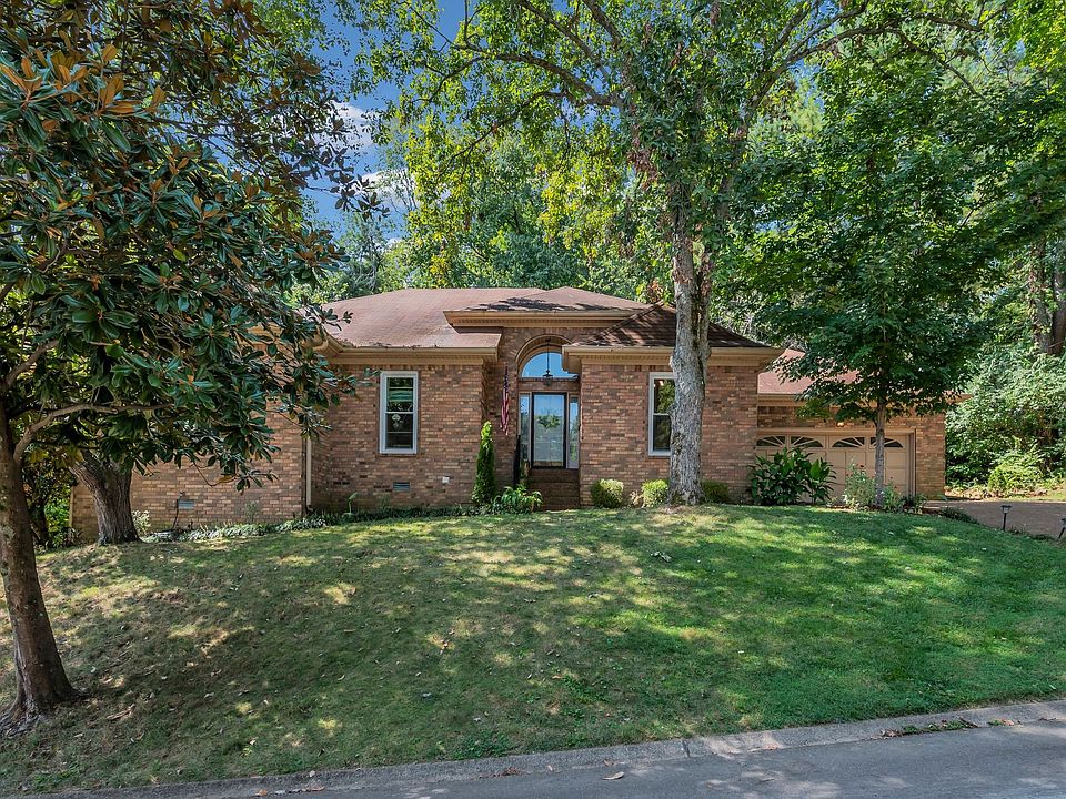 1st image of 6137 Tuliptree Ln