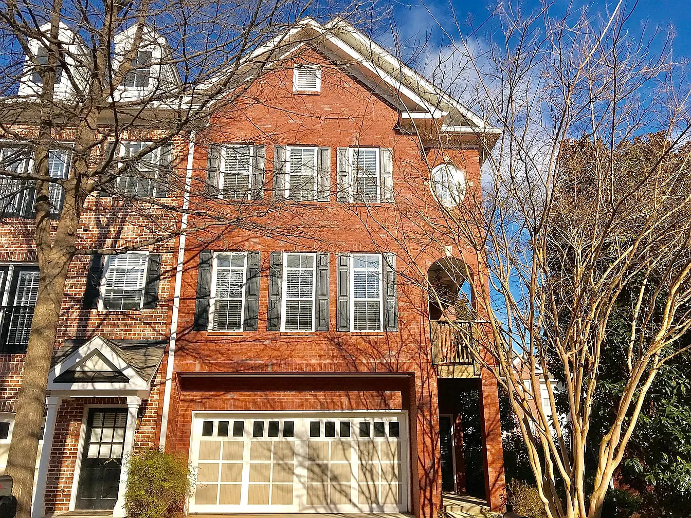 3 bed, 2.5 bath, 1788 sqft, $2,900 — Photo 2