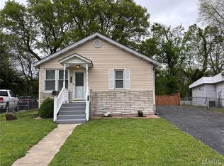 2918 Hillcrest Ave, Alton, IL 62002