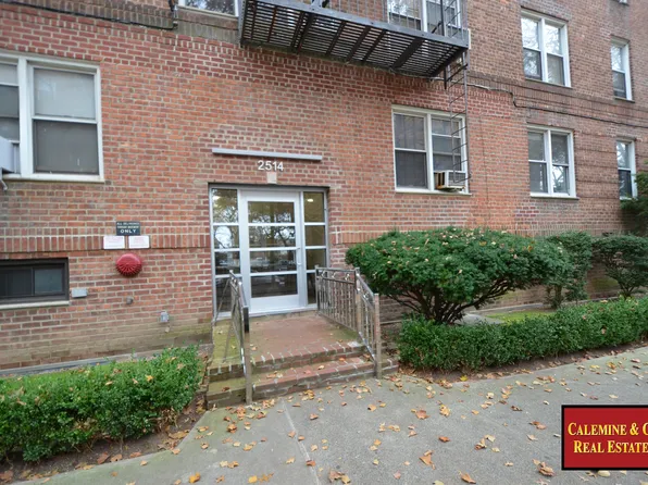 2514 East 7th Street image 1 of 15