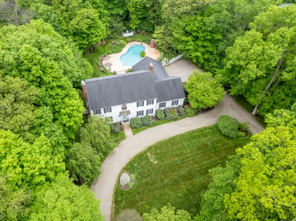 11 Tall Oaks Road, Wilton, CT 06897